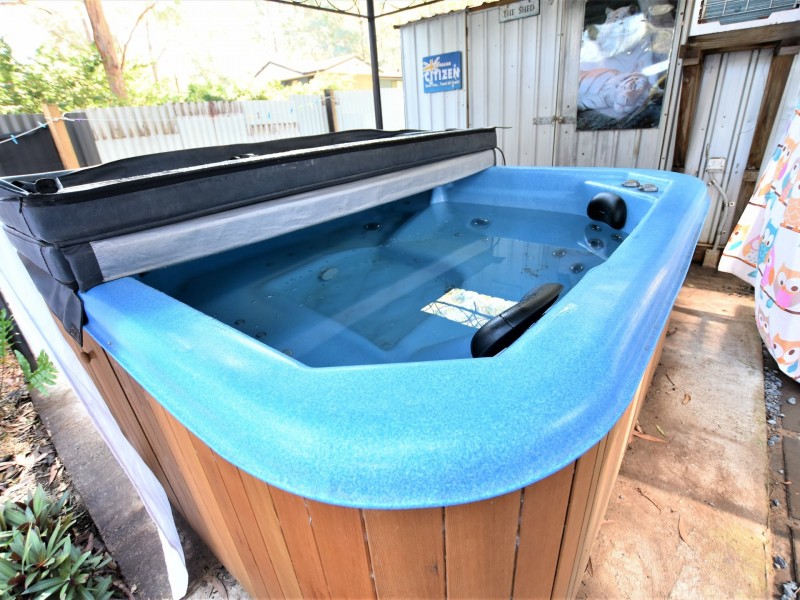 2 Alofi St, Russell Island QLD 4184