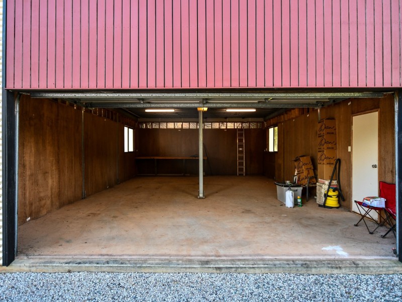 10 Carnation Court, Russell Island QLD 4184