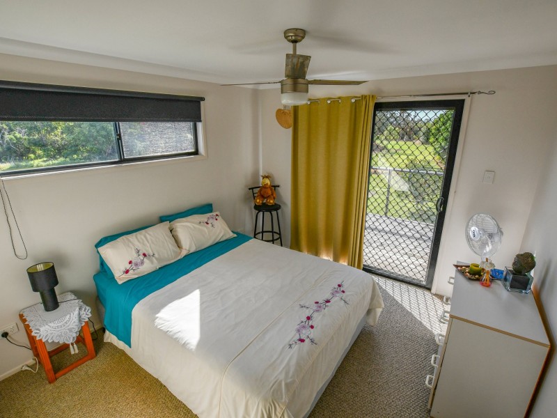 10 Carnation Court, Russell Island QLD 4184