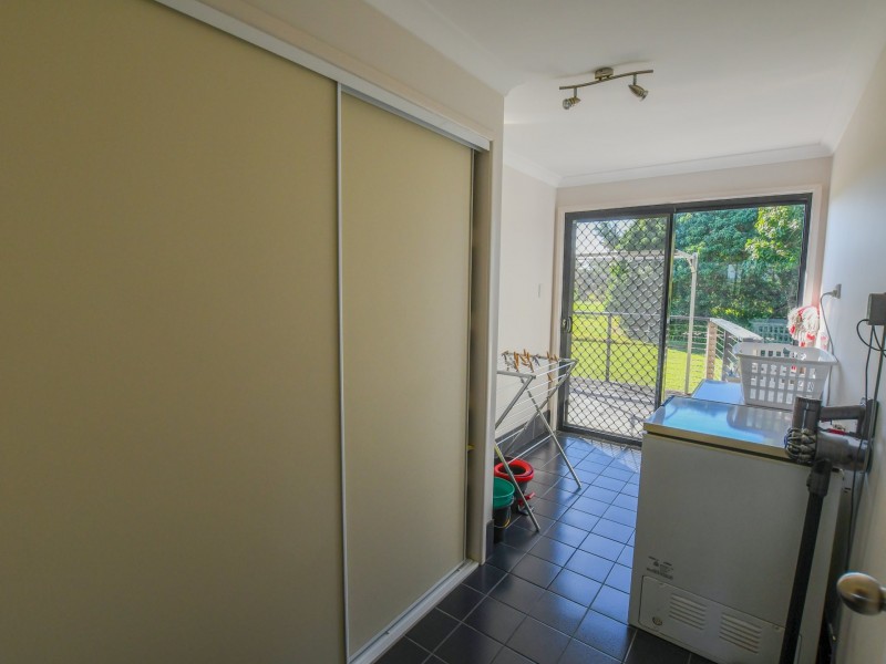 10 Carnation Court, Russell Island QLD 4184