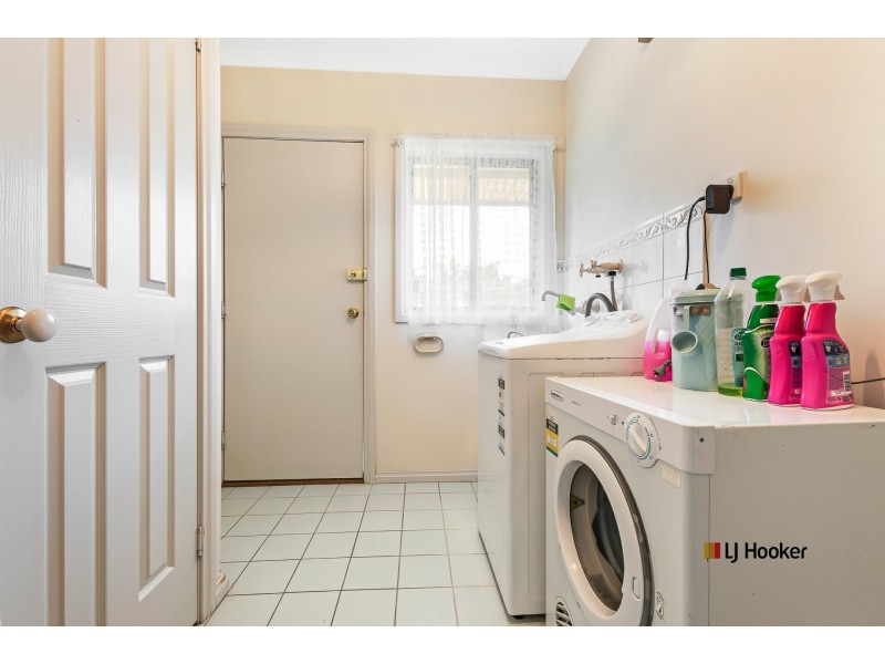 10 Falconhurst Road, Russell Island QLD 4184