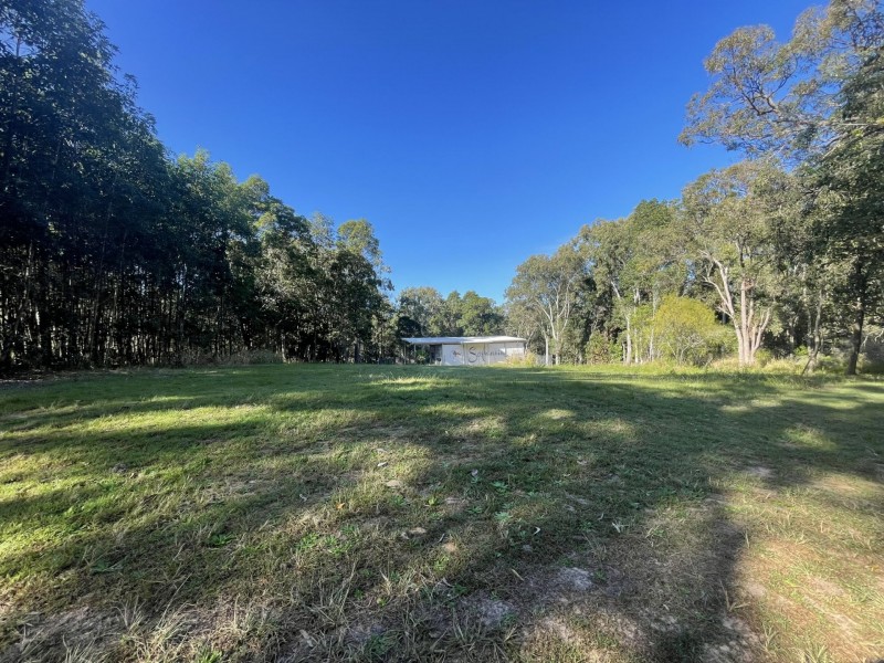 40 Cassandra Ave, Russell Island QLD 4184