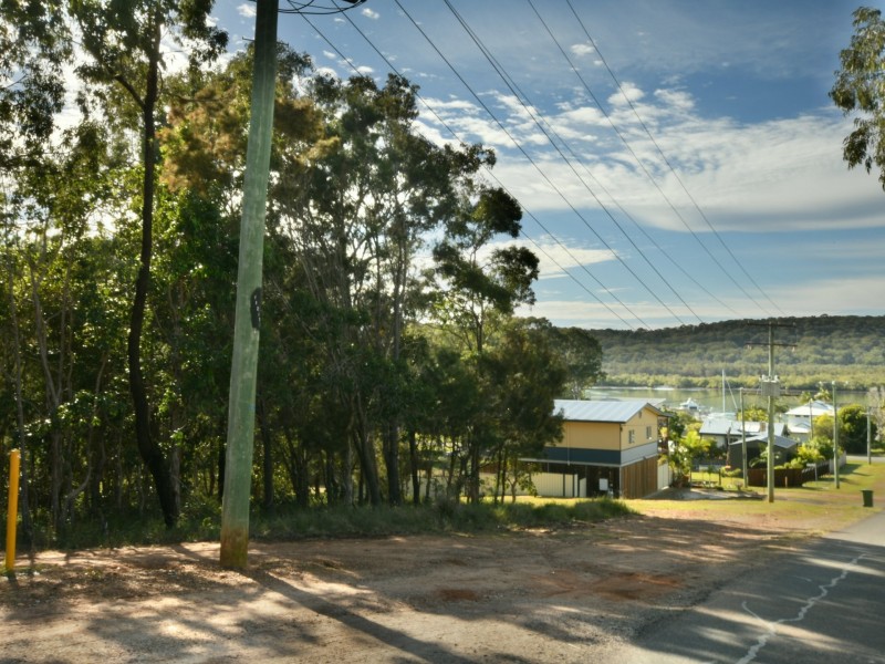 53 Highland Ridge Road, Russell Island QLD 4184