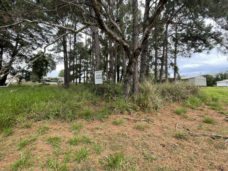 10-12 Nicholas Street, Russell Island QLD 4184