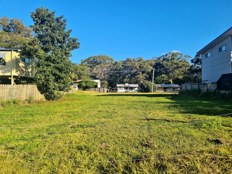 62 Laurel Street, Russell Island QLD 4184