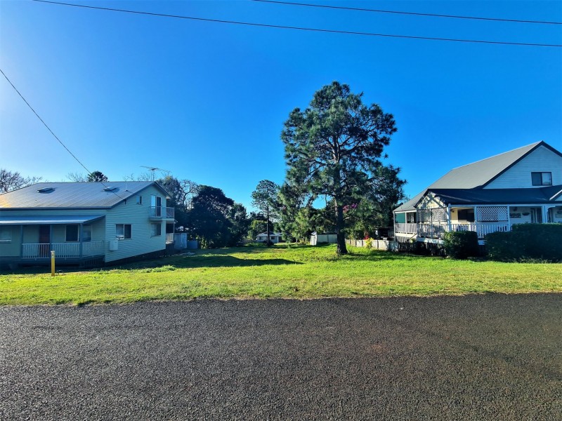 13 Vista St, Russell Island QLD 4184