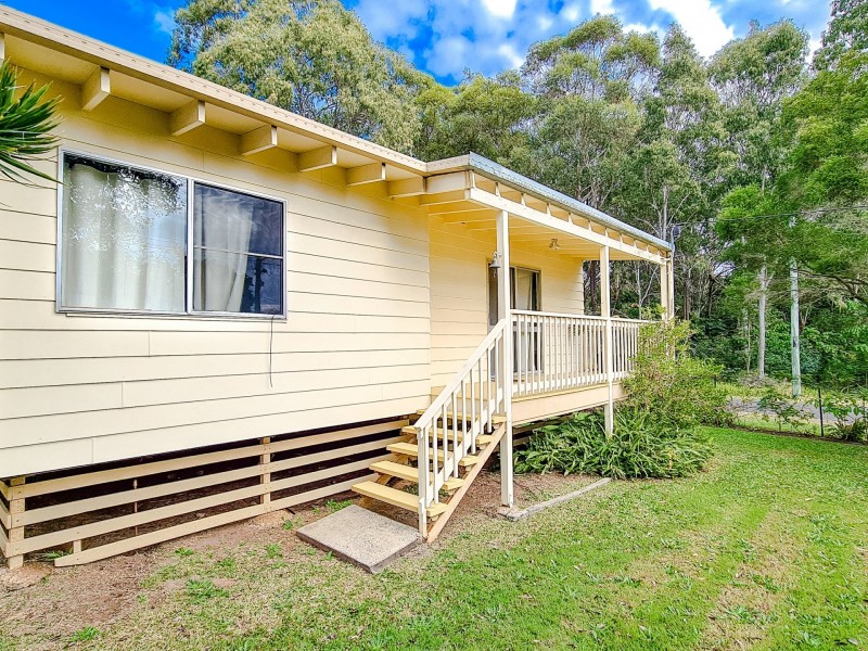 12 Bayview Road, Russell Island QLD 4184