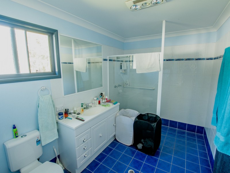 24 Banksia, Russell Island QLD 4184