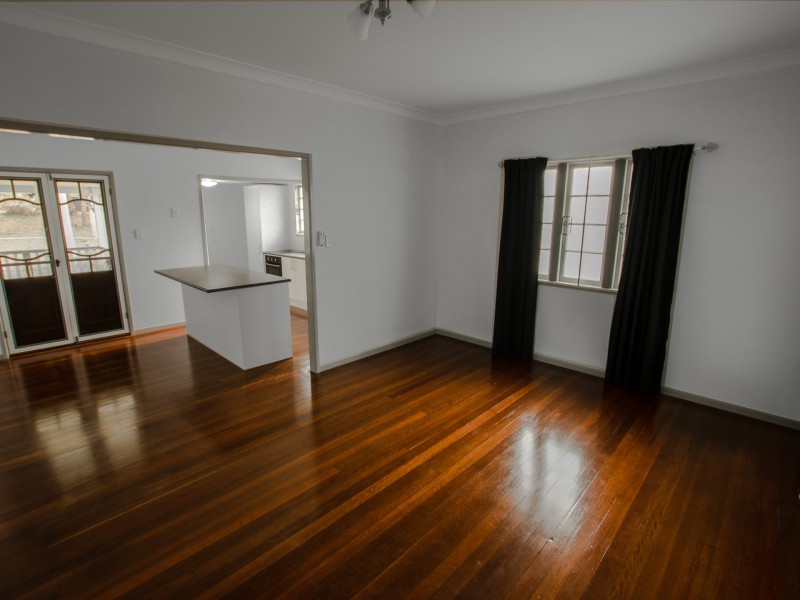 15 Doverton, Russell Island QLD 4184
