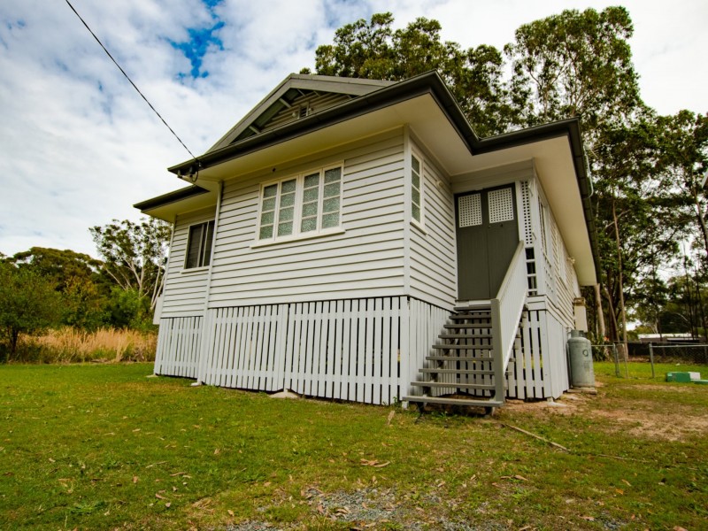 15 Doverton, Russell Island QLD 4184