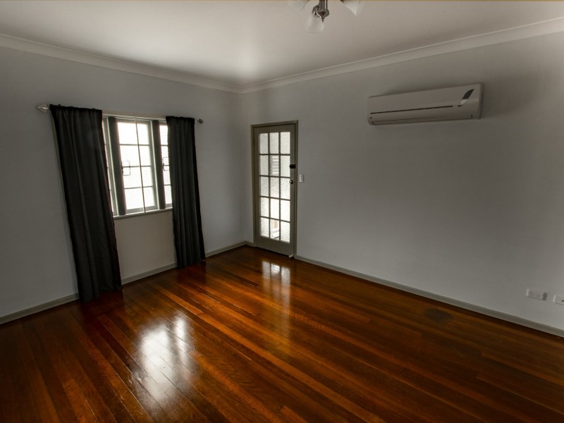 15 Doverton, Russell Island QLD 4184