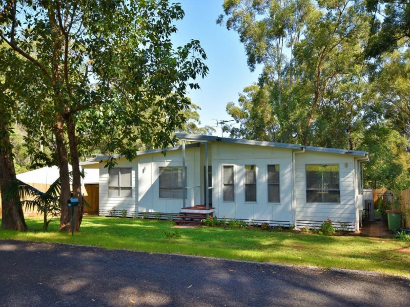46 Taylor Street, Russell Island QLD 4184