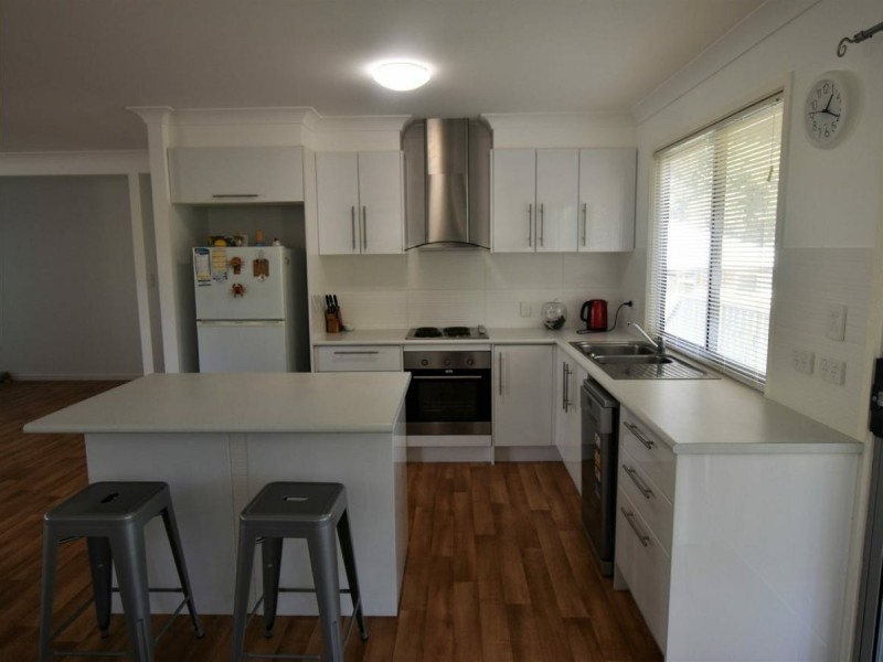 46 Taylor Street, Russell Island QLD 4184