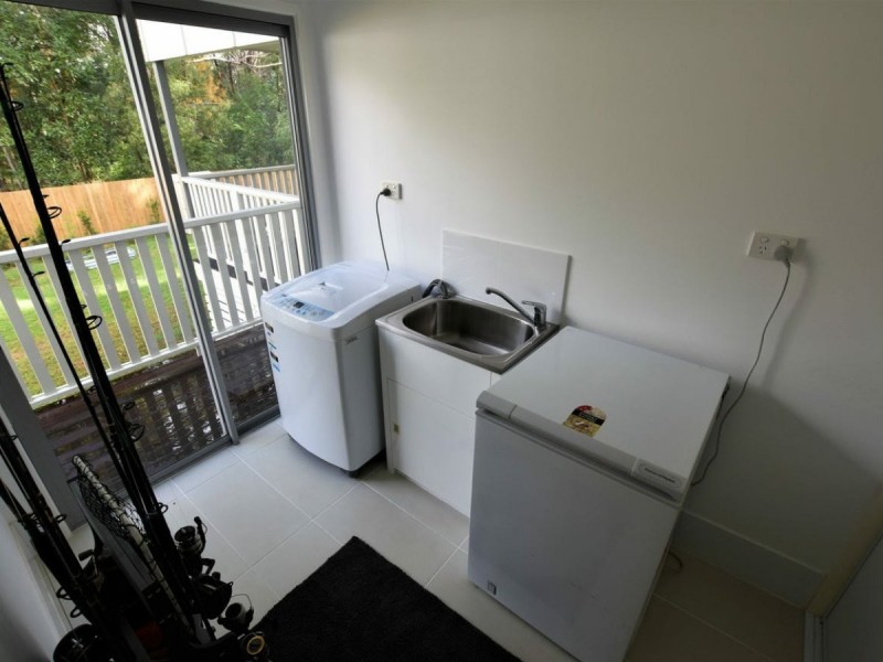 46 Taylor Street, Russell Island QLD 4184