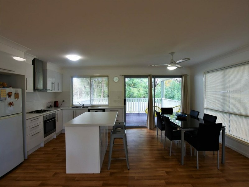 46 Taylor Street, Russell Island QLD 4184