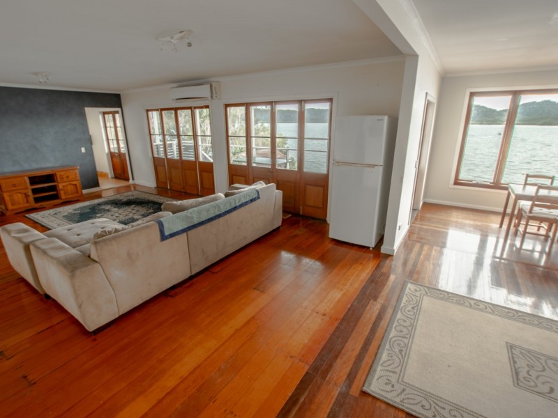 10 Emerson, Russell Island QLD 4184