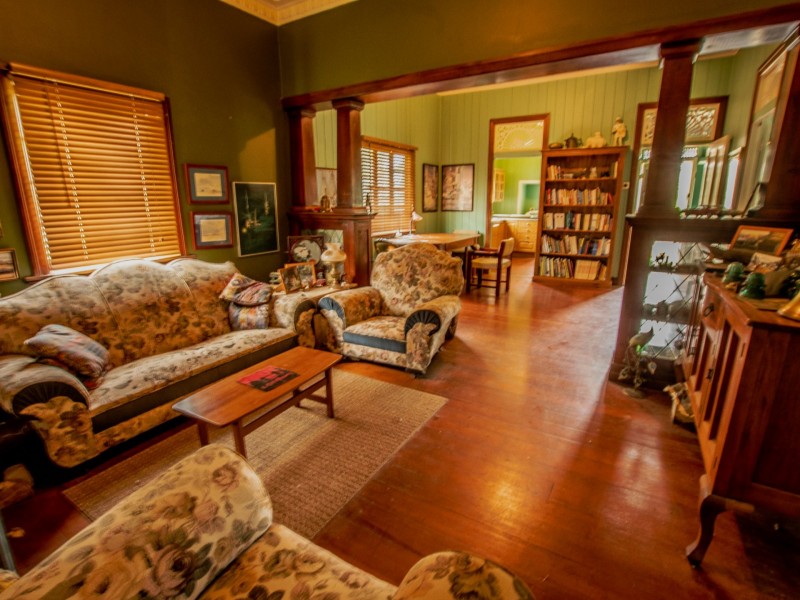 18 Yara Street, Russell Island QLD 4184