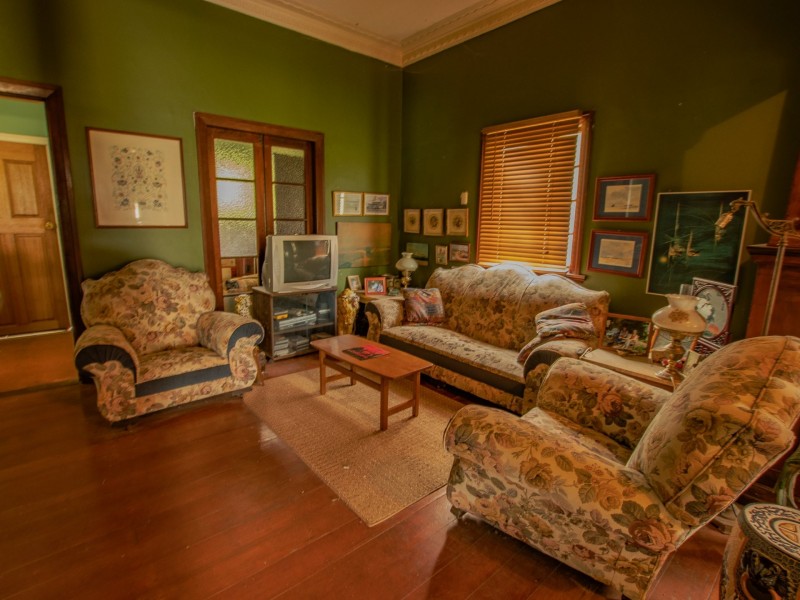 18 Yara Street, Russell Island QLD 4184