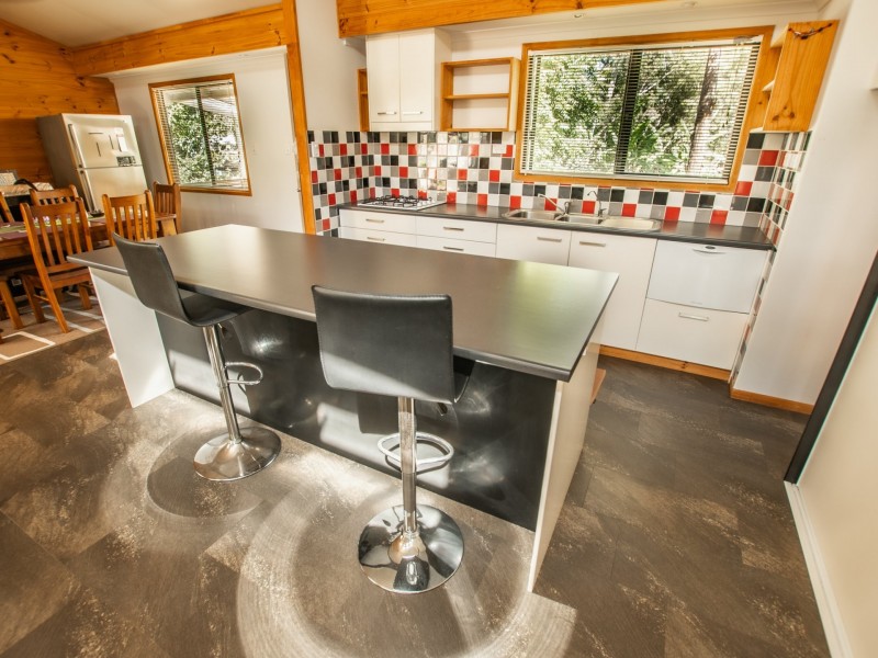 36 Taylor Street, Russell Island QLD 4184