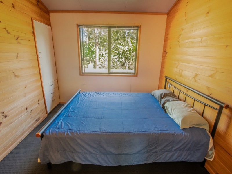 36 Taylor Street, Russell Island QLD 4184