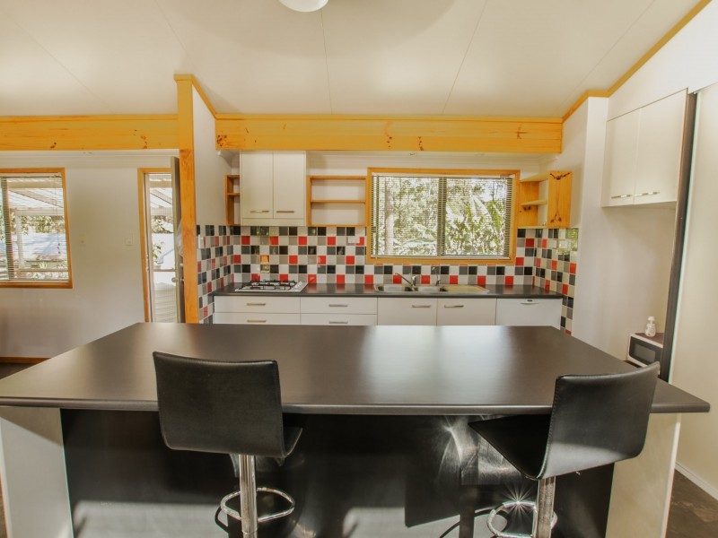 36 Taylor Street, Russell Island QLD 4184