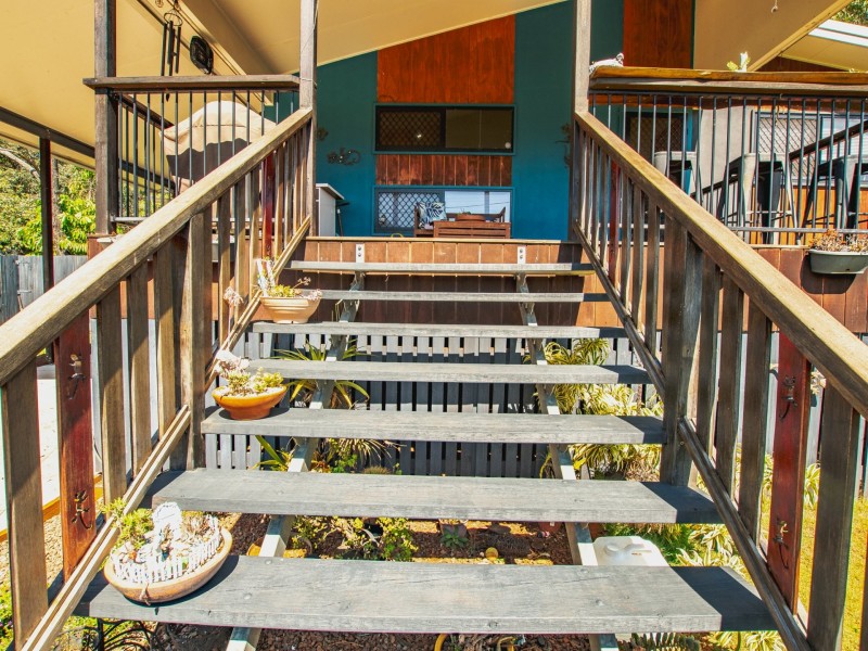 46 Laurel St, Russell Island QLD 4184