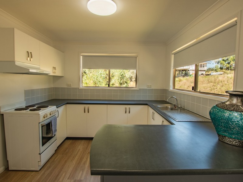 30 Highland Ridge Road, Russell Island QLD 4184