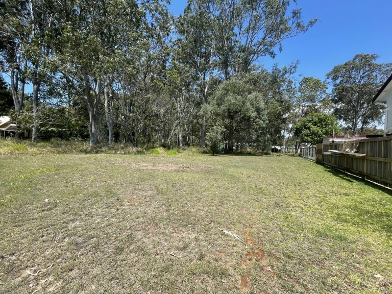 28 Gilcrest Road, Russell Island QLD 4184