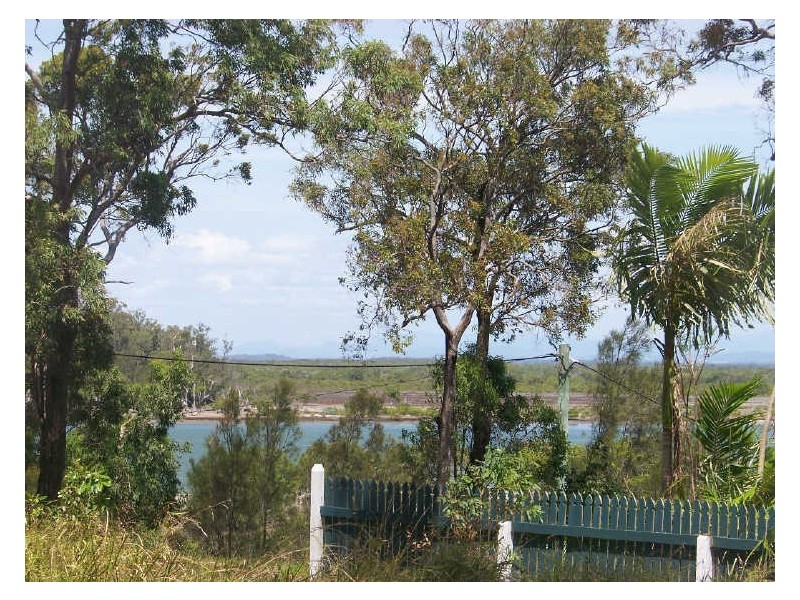 43 Victoria Ave, Russell Island QLD 4184
