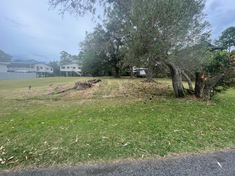 115 Laurel Street, Russell Island QLD 4184