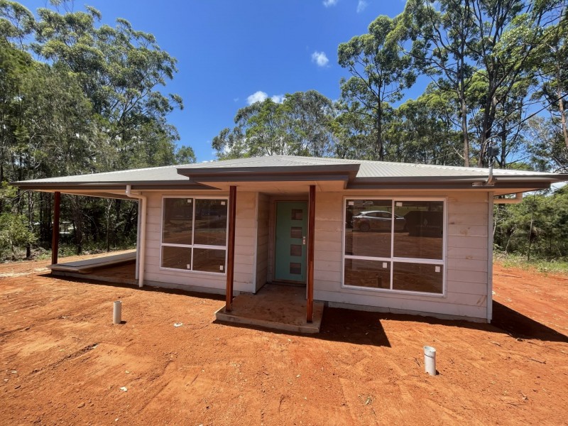 8 Bradman Street, Russell Island QLD 4184