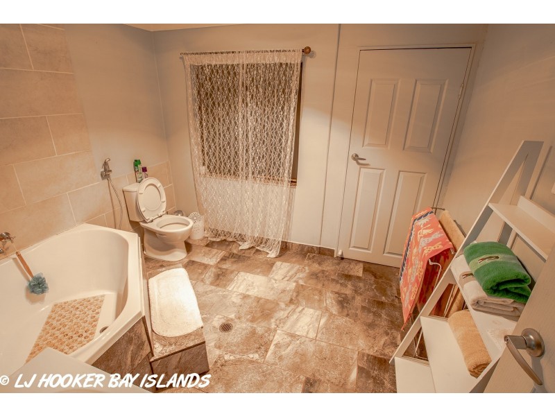 12 Tulip Street, Russell Island QLD 4184