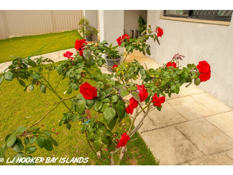 12 Tulip Street, Russell Island QLD 4184