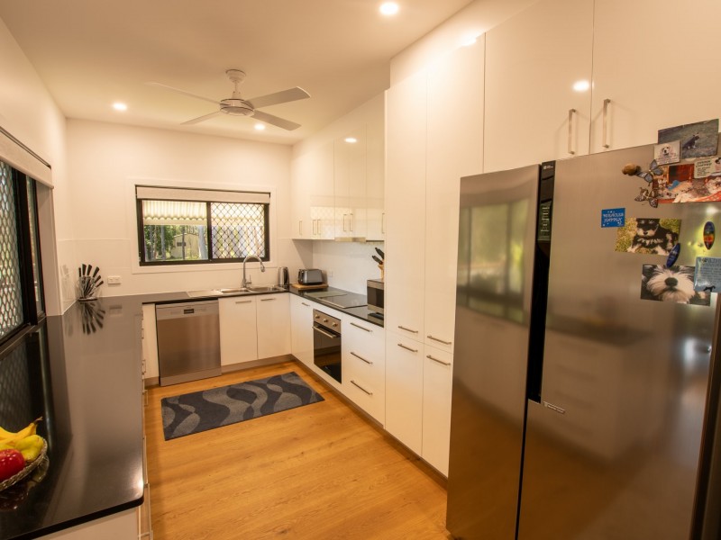 9 Canaipa Ridge Road, Russell Island QLD 4184