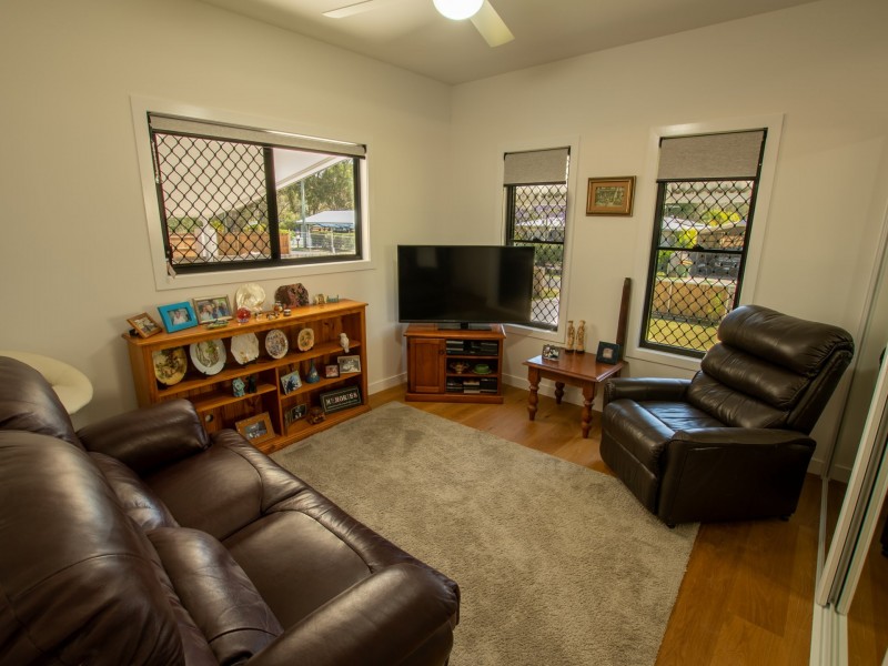 9 Canaipa Ridge Road, Russell Island QLD 4184