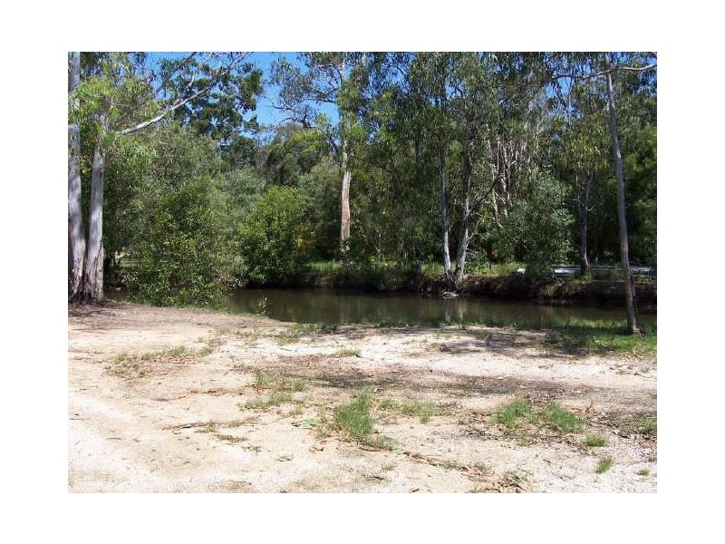 65 Coondooroopa Dve, Macleay Island QLD 4184