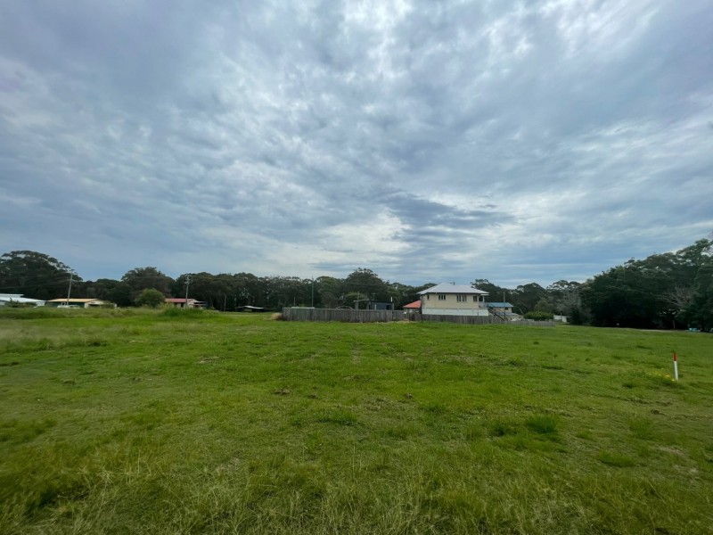 4 TierneyTce, Russell Island QLD 4184