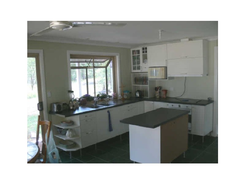 27 Oxley Ave, Russell Island QLD 4184