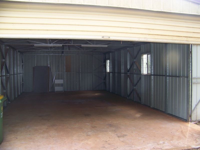 27 Oxley Ave, Russell Island QLD 4184