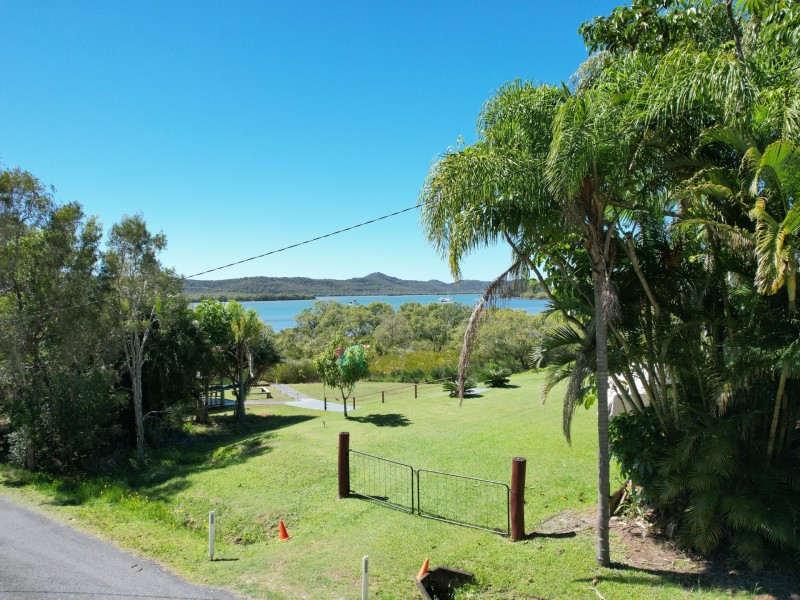 33 Cutter Street, Russell Island QLD 4184