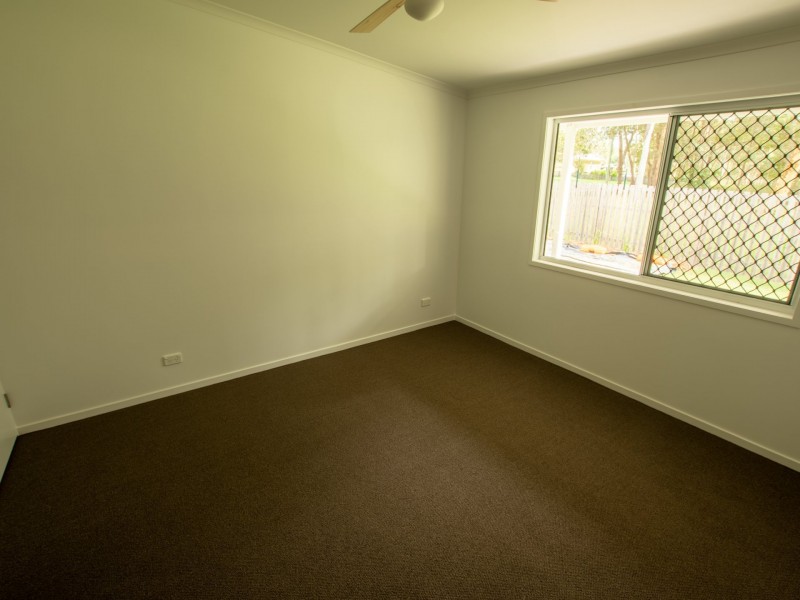 16 Pookanah St, Russell Island QLD 4184