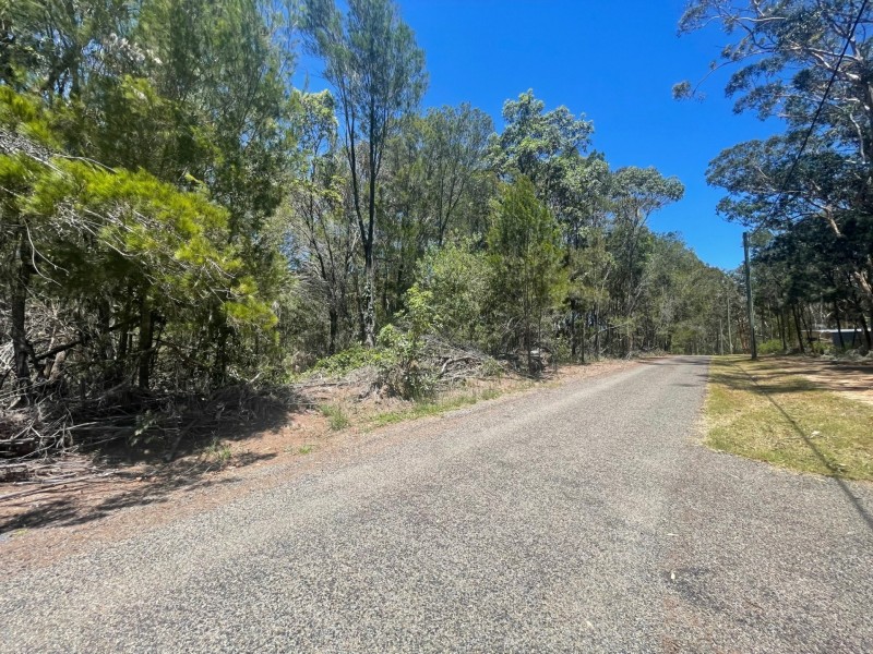 12-14 Beaumont Drive, Russell Island QLD 4184