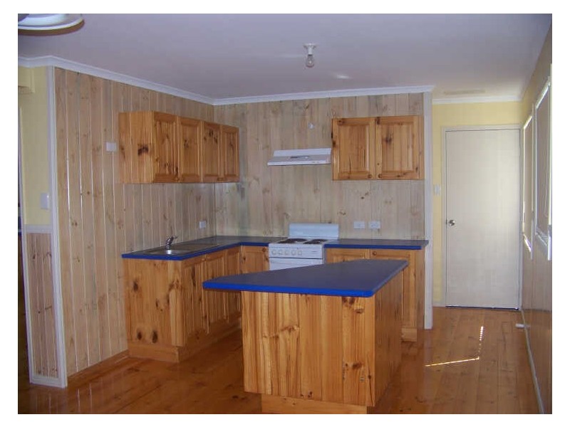 65 Minjerriba Road, Russell Island QLD 4184