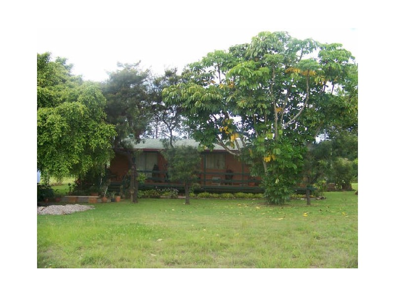 5 Highland St, Russell Island QLD 4184