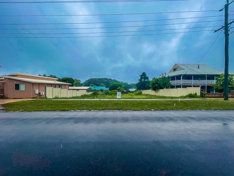 11 Jackson Road, Russell Island QLD 4184