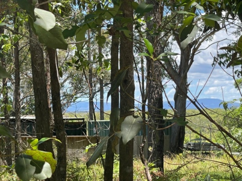 76 Hemp Hill Rd, Russell Island QLD 4184