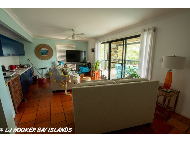 5 Player Crt, Russell Island QLD 4184