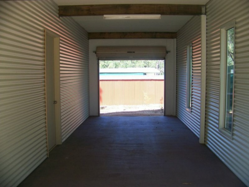 2 Bradman, Russell Island QLD 4184