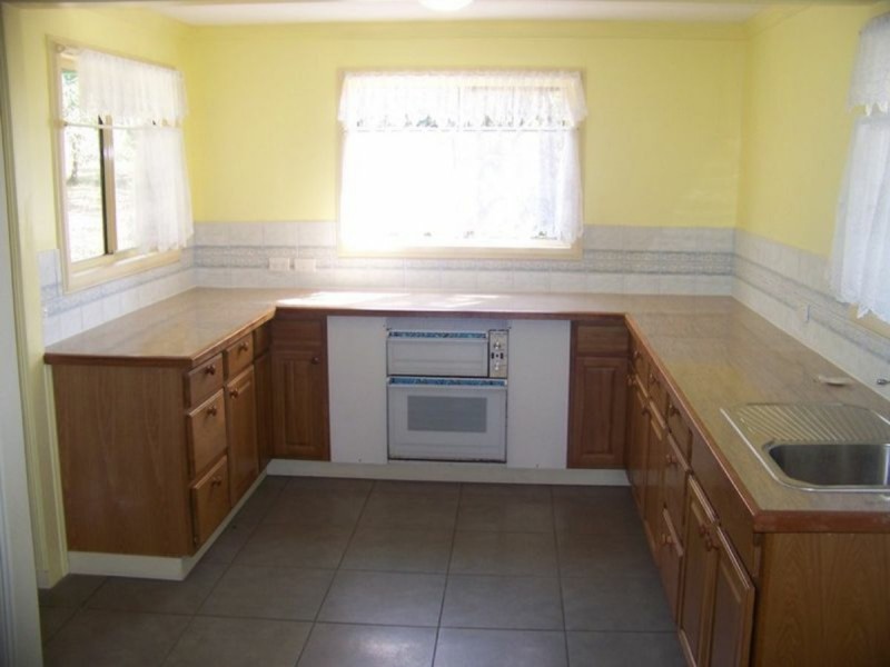 2 Bradman, Russell Island QLD 4184