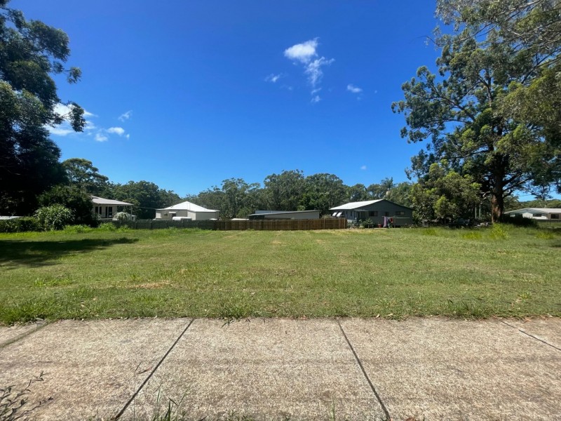 27 Jackson, Russell Island QLD 4184